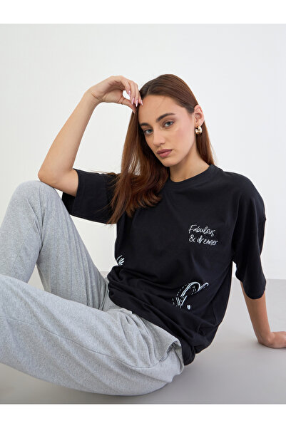 Styli Black Slogan Print Oversized T-Shirt
