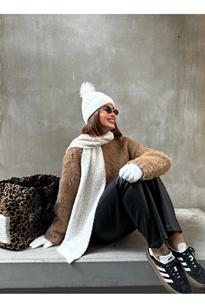 LAGRANZE Swan Women's Scarf Beanie Gloves Set of 3