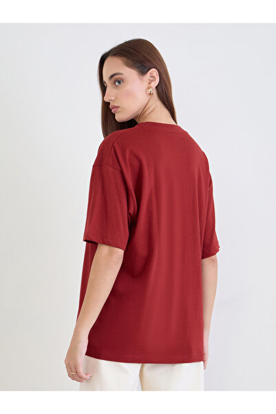 Styli Red Slogan Print Oversized T-Shirt