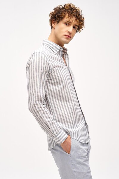 İgs Синя сорочка Dynamic Fit з ґудзиками на комірі, смугаста, з довгими рукавами, без кишень, бавовняна