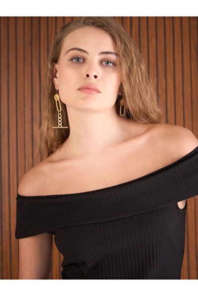 Sassafras By Styli Women Black Ribbed Off-Shoulder Top