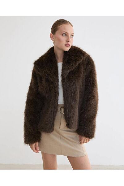 essenzaclothing Fur Long Sleeve Coat