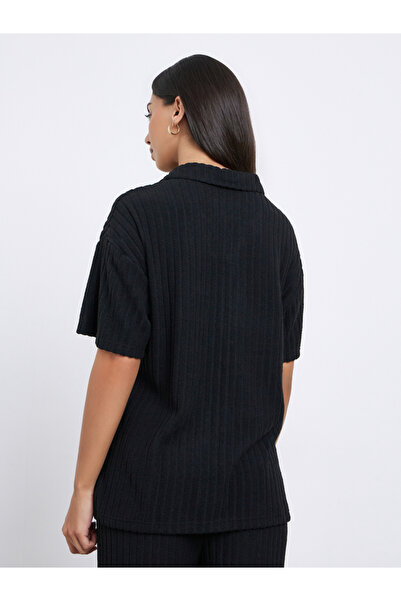 Styli Black Ribbed Collared Oversized Top