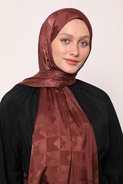 LuvenSara شال حرير جاكار |   الشوكولاتة الحمراء