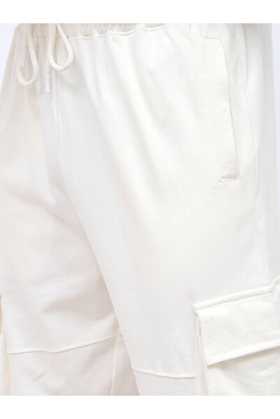 Styli Oversized Cut and Sew Detail Cargo Jogger