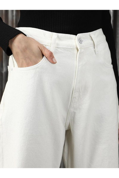 High Star By Styli High Rise Slim Fit Distressed Jeans