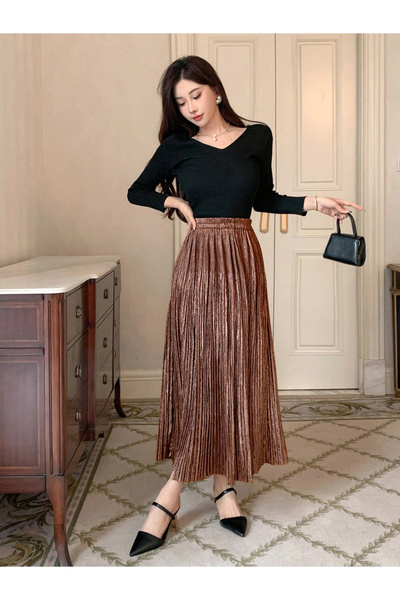Take Two By Styli Solid Elastic Waist Pleated Detail A-Line Maxi Skirt