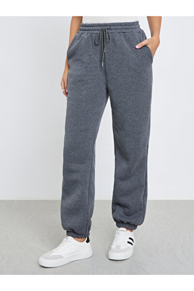 Styli Women Grey Solid Wide Leg Joggers with Drawstring Waist