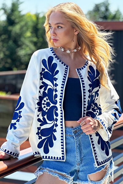 Trend Alaçatı Stili Ecru Women's Jacket - Embroidered and Lined, ALC-X12420