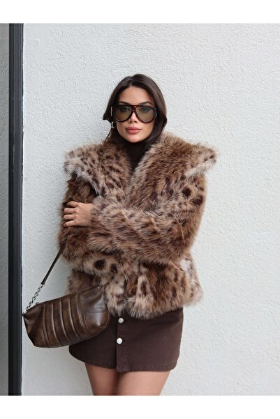 ESRAHELVACI Leo Desen Faux Fur