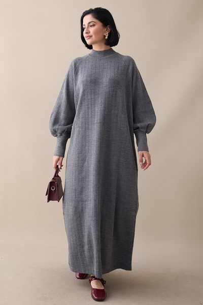 InStyle Довга сукня з трикотажу з довгими рукавами