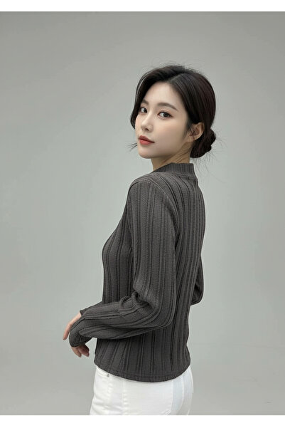 ns nirvana secret Women's Textured Stretchy Knitted Ruffle Fabric Turtleneck Blouse