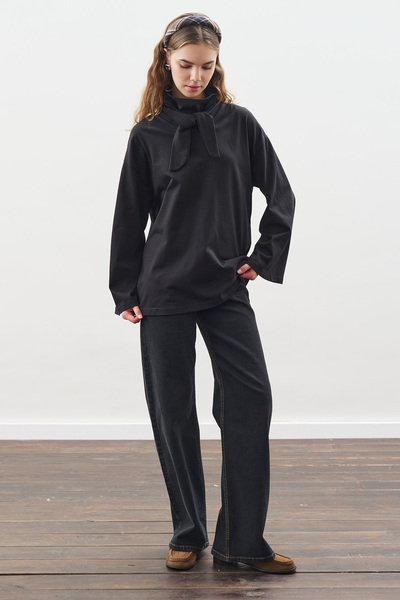 Manuka High Neck Tie-Up Blouse Black