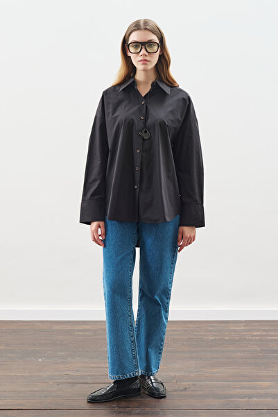 Manuka Oversized Shirt Black with Design Details
