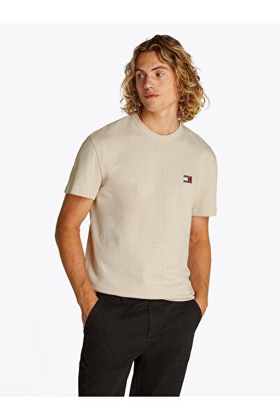 Tommy Hilfiger Men Newsprint Regular Fit Badge Crew Neck T-Shirt