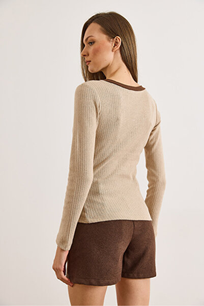 Olalook Γυναικεία μπλούζα με λεπτομέρεια σε μπεζ καφέ γιακά επένδυση fleece ελαστικό ύφασμα BLZ-19002746