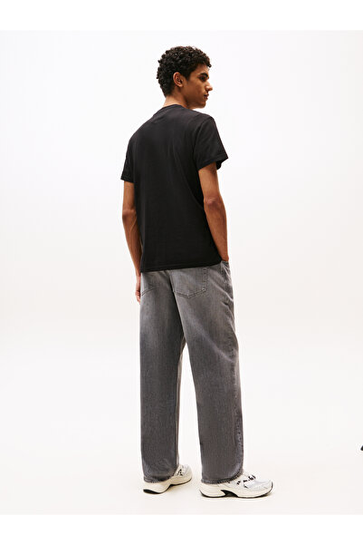 Tommy Hilfiger Men Black Logo Slim Crew Neck T-Shirt