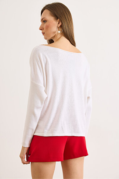 Olalook Women's White Boat Neck Slim Knit Sweater Kzk-19001060