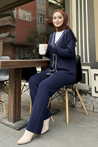 H&E LUXURY DESIGN Striped Detail Knitwear Jacket Set