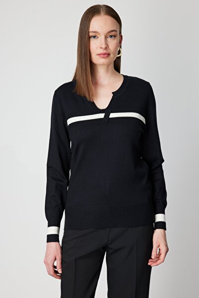 ON Çizgili Hakim Yaka Triko Kazak