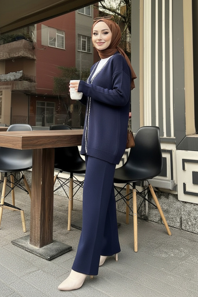 H&E LUXURY DESIGN Striped Detail Knitwear Jacket Set