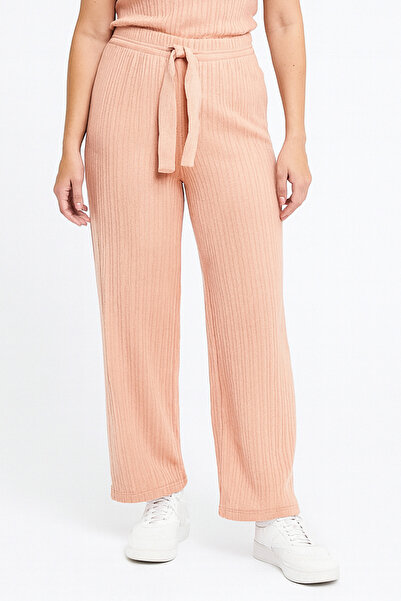 HÇM Hesaplı Çocuk Mağazaları Pijama Alti Beli̇ Lasti̇kli̇ Rahat Kalip Translates To: Pajama Bottoms with Elastic Waistband, Comfortable Fit.