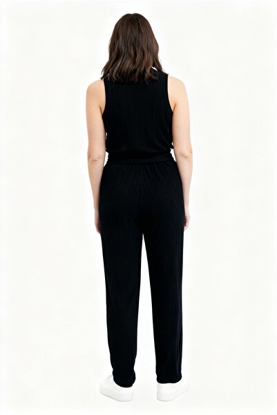 HÇM Hesaplı Çocuk Mağazaları Pijama Alti Beli̇ Lasti̇kli̇ Rahat Kalip Translates To: Pajama Bottoms with Elastic Waistband, Comfortable Fit.