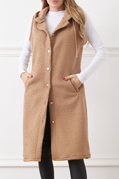 DPARİS Hooded Long Boucle Vest with Chain Detail