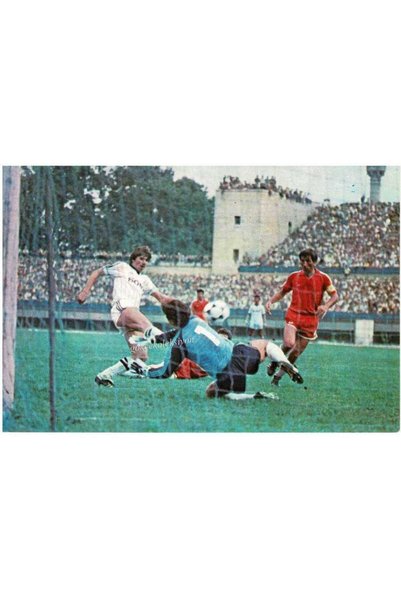 Gökçe Koleksiyon Beşiktaşlı Metin Maçtan Bir Kare KRT6620