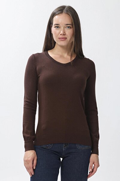Fashion Friends Stretchy V-Neck Sweater Brown