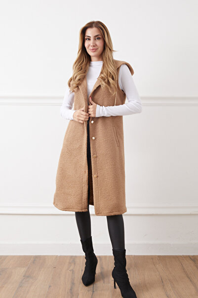 DPARİS Hooded Long Boucle Vest with Chain Detail