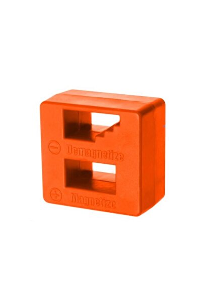 Kraft Device for magnetizing and demagnetizing screwdrivers, bits, keys and many other components and parts