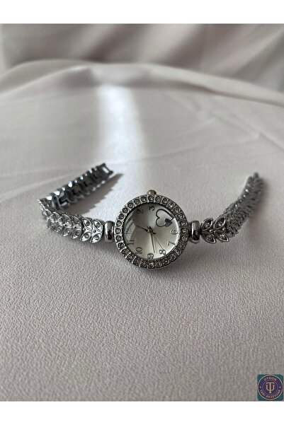 uyguntakıaksesuar Elegant Women's Wristwatch with Stone Heart Detail Silver C...