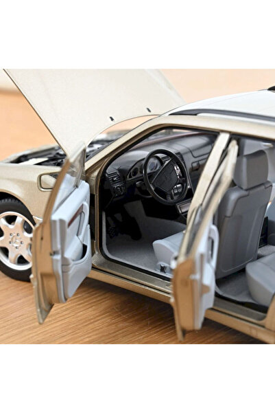 Norev Mercedes-Benz C-Class T-Model 1997 Smoke Silver 1:18 Model Car