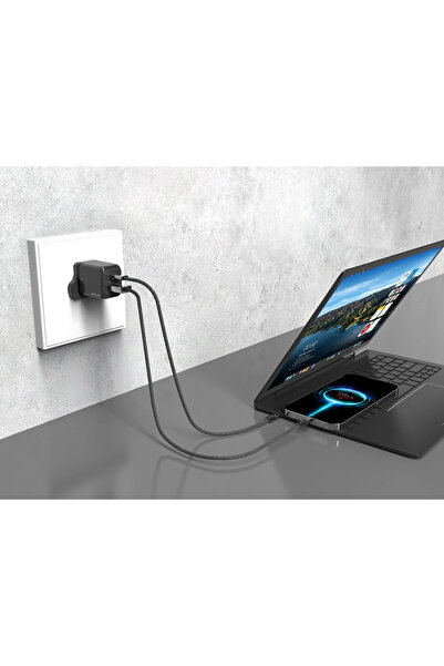 Green Lion شاحن حائطي صغير الحجم للغاية بتقنية Pd+Qc بقوة 45 واط - أسود