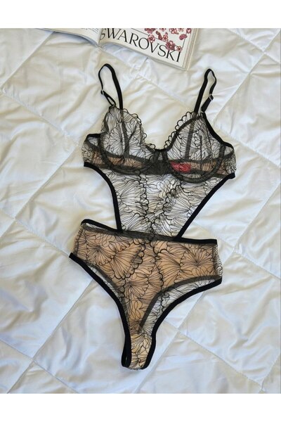 ARONA DOLCETTA ÇİÇEK DESENLİ DANTELLİ FANTEZİ SİYAH VE TEN (EKRU) BODYSUİT