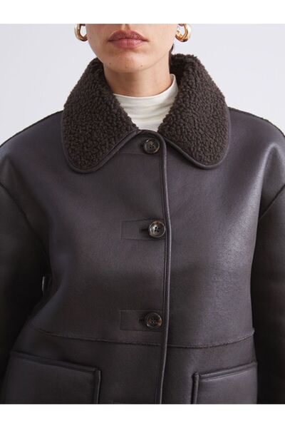 LC Waikiki Γυναικείο παλτό LCW Vision με βελούδινο γιακά εφέ δέρματος