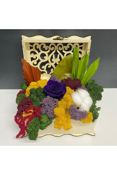 velve Aranjament floral cu trandafir criogenat mov in cutie eleganta din lemn