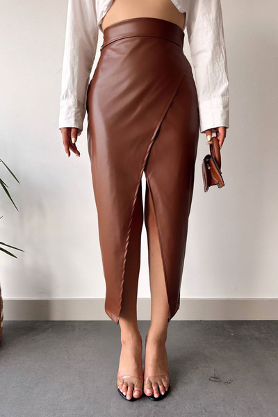 bacc Brown High Waist Double-Breasted Cut Faux Leather Skirt Bchn-25260083