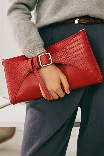 Handley Luxury Hand and Shoulder Bag with Crocodile Leather Detail, Special Design Clutch Bag with Belt