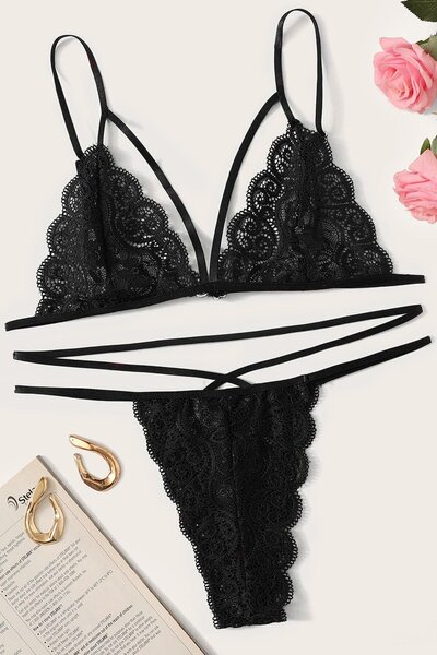BulutRetail طقم حمالة صدر وسروال داخلي من الدانتيل الأسود للنساء - عصري ومريح...