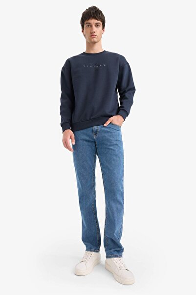 DeFacto Vikings Boxy Fit Crew Neck Back Printed Sweatshirt E9323Ax25Au