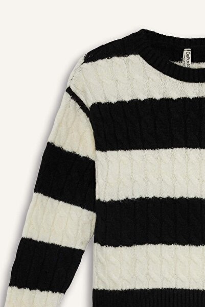 DeFacto Girls' Crew Neck Striped Knitwear Sweater F2749A825Wn