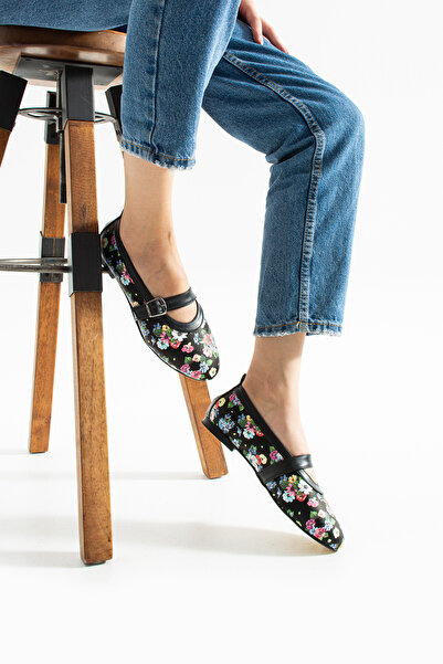 BERFONA Milan Black Flower Patterned Band Detail Babette