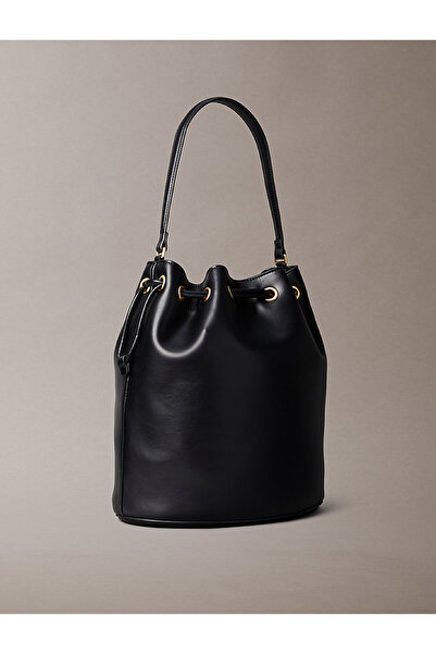 Calvin Klein Dámská černá taška přes rameno