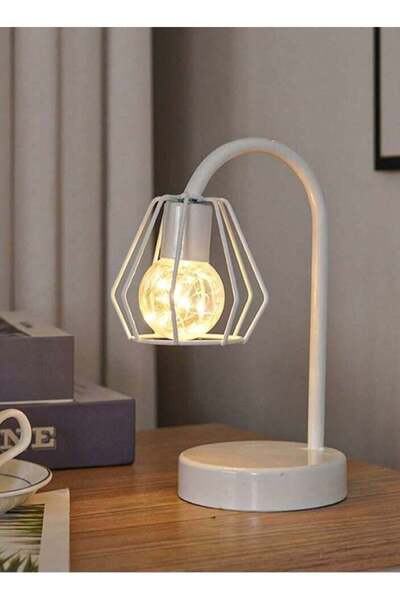 Nisf Alqamar Half Moon LED Desk Lamp with Modern Metal Design