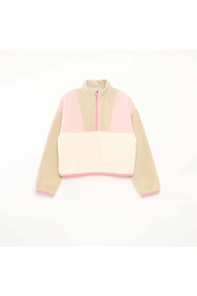 KİABİ سويت شيرت من الصوف بياقة سائق الشاحنة مع حواف باللون البيج