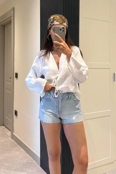 Nazliye Açık Mavi Yıpratmalı Jean Şort