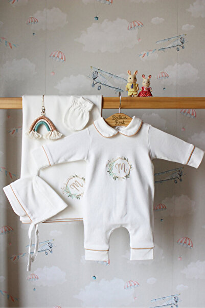 BabiesFirst İsme Özel Nakışlı 6 Parça Yenidoğan Set %100 Pamuk Tulum Battaniy...