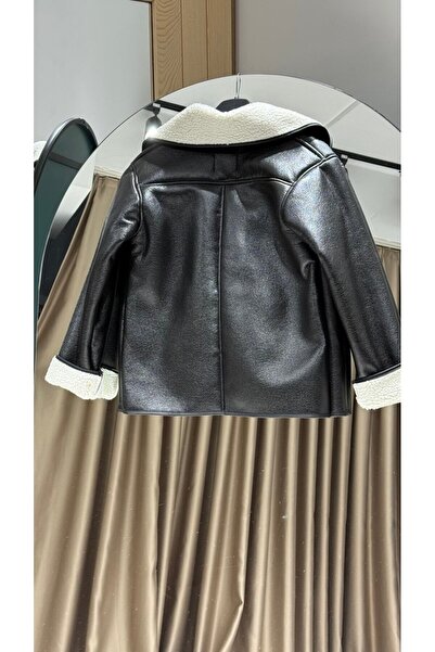 D'RECCY Women's Oversized Jacket with Fur Inside